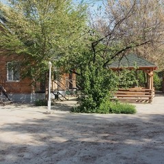 Туристическая база Дом на реке, Бузан, Астраханская область