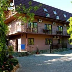 База отдыха Нефтяник, Бухта Инал, Краснодарский край