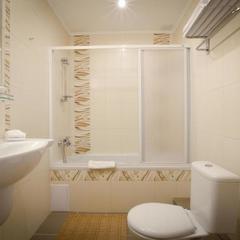 Гостиница Волхов, Великий Новгород, Новгородская область