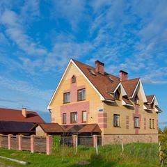Гостевой дом Три Клена, Великий Новгород, Новгородская область