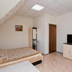 Гостевой дом Три Клена, Великий Новгород, Новгородская область