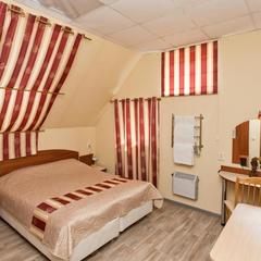 Гостевой дом Три Клена, Великий Новгород, Новгородская область