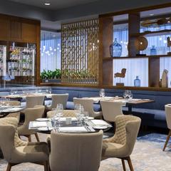 Отель DoubleTree By Hilton Moscow - Vnukovo Airport, Внуково, Московская область