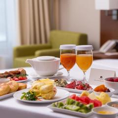 Отель DoubleTree By Hilton Moscow - Vnukovo Airport, Внуково, Московская область