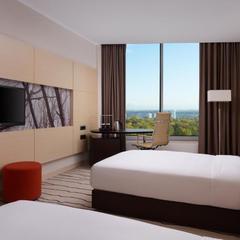 Отель DoubleTree By Hilton Moscow - Vnukovo Airport, Внуково, Московская область