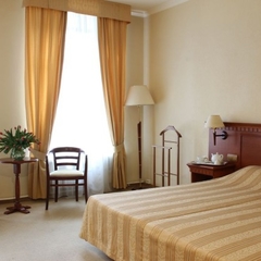 Гостиница Garden House, Гатчина, Ленинградская область