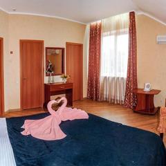 Мини-гостиница Камелот, Геленджик, Краснодарский край