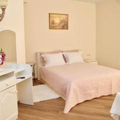 Отель Империя (Головинка, Краснодарский край), Головинка, Краснодарский край