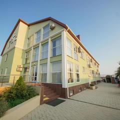 Отель Три моря, Голубицкая, Краснодарский край