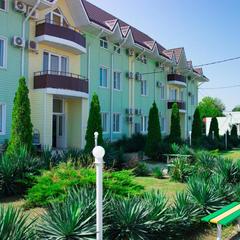 Отель Манго, Голубицкая, Краснодарский край