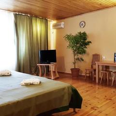 Гостиница Очаровательная Полянка, Горячий Ключ, Краснодарский край