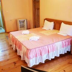 Гостиница Очаровательная Полянка, Горячий Ключ, Краснодарский край