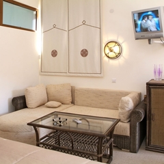 Отель Веселый Хотэй, Гурзуф, Крым