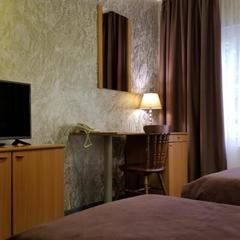 Отель Четыре короны, Дмитров, Московская область