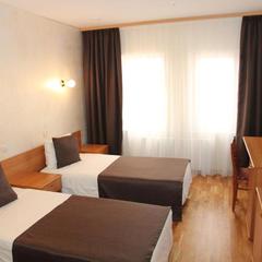 Отель Четыре короны, Дмитров, Московская область