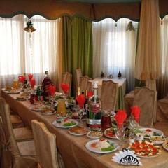 Отель Четыре короны, Дмитров, Московская область