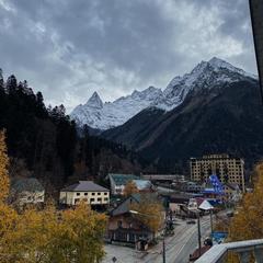 Гостиница Снежная королева Домбай, Домбай, Республика Карачаево-Черкесия 