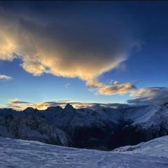 Гостиница Снежная королева Домбай, Домбай, Республика Карачаево-Черкесия 
