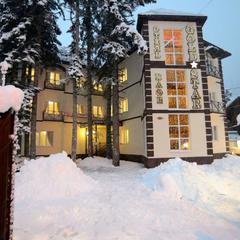 Отель Gold Star, Домбай, Республика Карачаево-Черкесия 