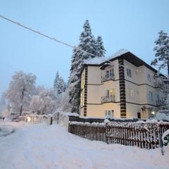 Отель Gold Star, Домбай, Республика Карачаево-Черкесия 