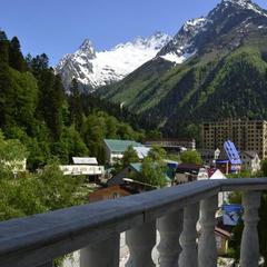 Гостиница Снежная королева Домбай, Домбай, Республика Карачаево-Черкесия 