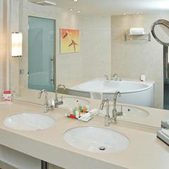 Отель Ramada By Wyndham Yekaterinburg Hotel & Spa, Екатеринбург, Свердловская область