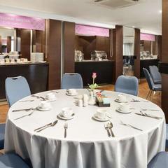 Отель Ramada By Wyndham Yekaterinburg Hotel & Spa, Екатеринбург, Свердловская область