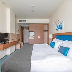 Отель Ramada By Wyndham Yekaterinburg Hotel & Spa, Екатеринбург, Свердловская область