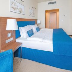 Отель Ramada By Wyndham Yekaterinburg Hotel & Spa, Екатеринбург, Свердловская область