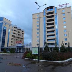 Отель Ramada Hotel & Suites by Wyndham Alabuga, Елабуга, Татарстан