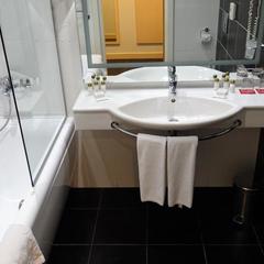 Отель Ramada Hotel & Suites by Wyndham Alabuga, Елабуга, Татарстан