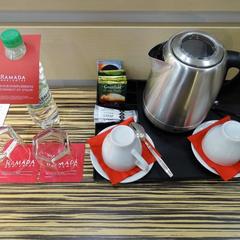 Отель Ramada Hotel & Suites by Wyndham Alabuga, Елабуга, Татарстан