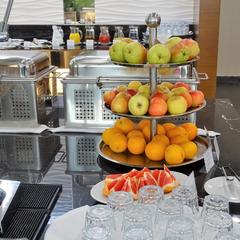 Отель Ramada Hotel & Suites by Wyndham Alabuga, Елабуга, Татарстан