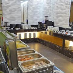 Отель Ramada Hotel & Suites by Wyndham Alabuga, Елабуга, Татарстан