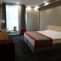 Отель Ramada Hotel & Suites by Wyndham Alabuga, Елабуга, Татарстан