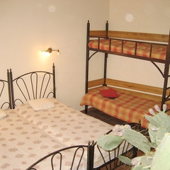 Усадьба Радуга, Заозерное, Крым