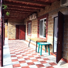 Усадьба Радуга, Заозерное, Крым