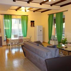 Апарт-отель Семейный клуб Истра, Истра, Московская область