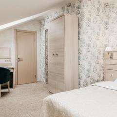 Отель Воскресенский, Истра, Московская область