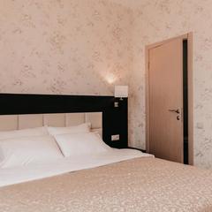 Отель Воскресенский, Истра, Московская область