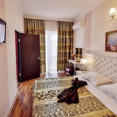 Гостевой дом Прага на Партизанской, Кабардинка, Краснодарский край