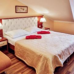 Гостевой дом Прага на Партизанской, Кабардинка, Краснодарский край