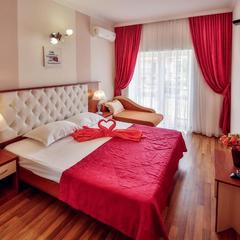 Гостевой дом Прага на Партизанской, Кабардинка, Краснодарский край