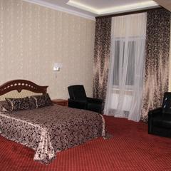 Гостинично-ресторанный комплекс Ресторанно-гостиничный комплекс Русь, Калуга, Калужская область