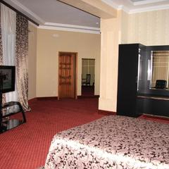 Гостинично-ресторанный комплекс Ресторанно-гостиничный комплекс Русь, Калуга, Калужская область