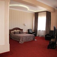 Гостинично-ресторанный комплекс Ресторанно-гостиничный комплекс Русь, Калуга, Калужская область