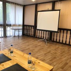 Загородный клуб Берлога, Кировград, Свердловская область