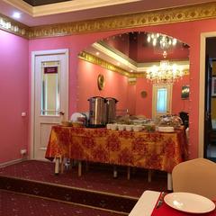 Гостиница Каприз, Кировград, Свердловская область
