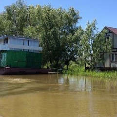Плавучая гостиница Седьмая жилка, Камызякский район, Астраханская область