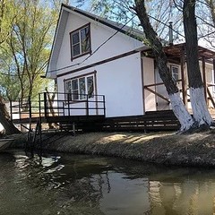 Плавучая гостиница Седьмая жилка, Камызякский район, Астраханская область